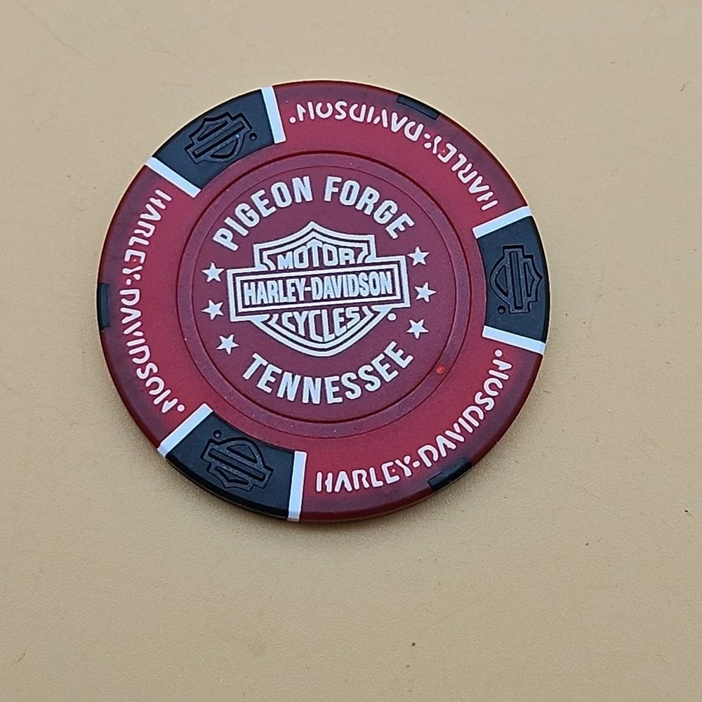 Harley‎ Davidson Poker Chip Rocky Top Tennessee Pigeon Forge Red Black